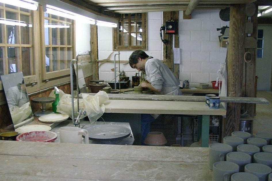 Ansicht einer Töpferwerkstatt © Töpferei Maurachern, Wichtrach, 2010