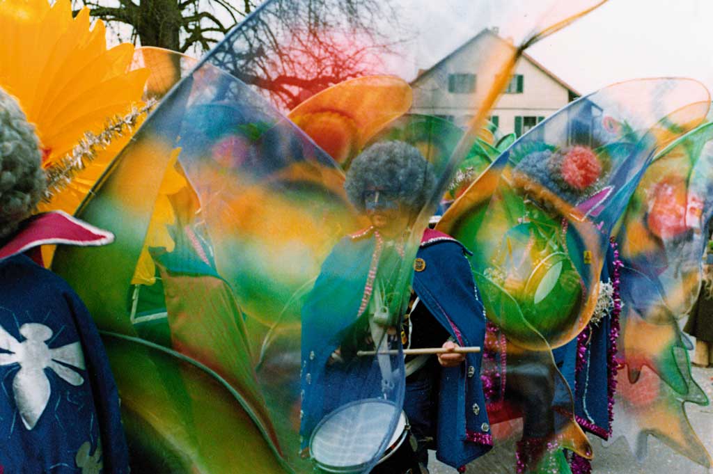 Frühlingssujet am Umzug der Groppenfasnacht um 1995 © Groppenkomitee Ermatingen