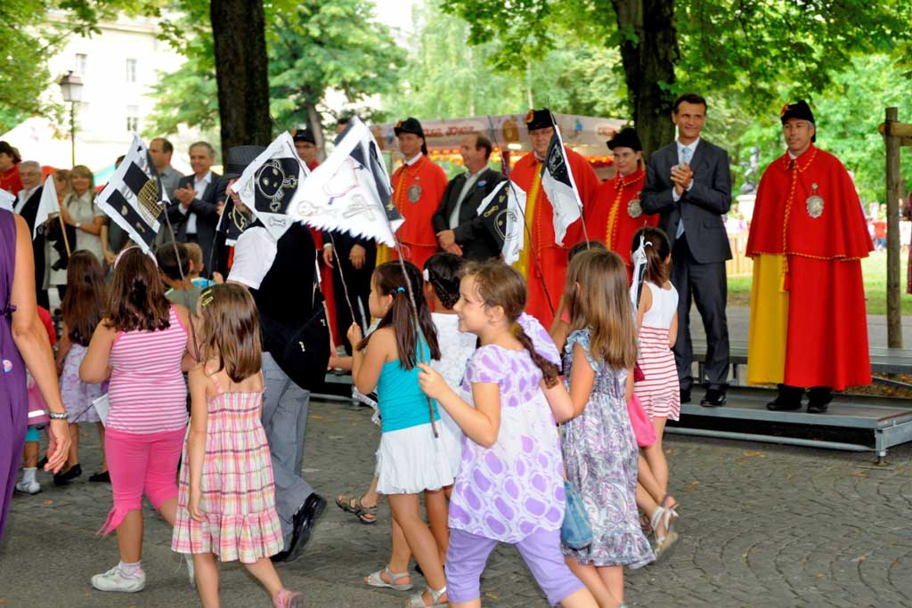 Der Einzug der Kinder in den 