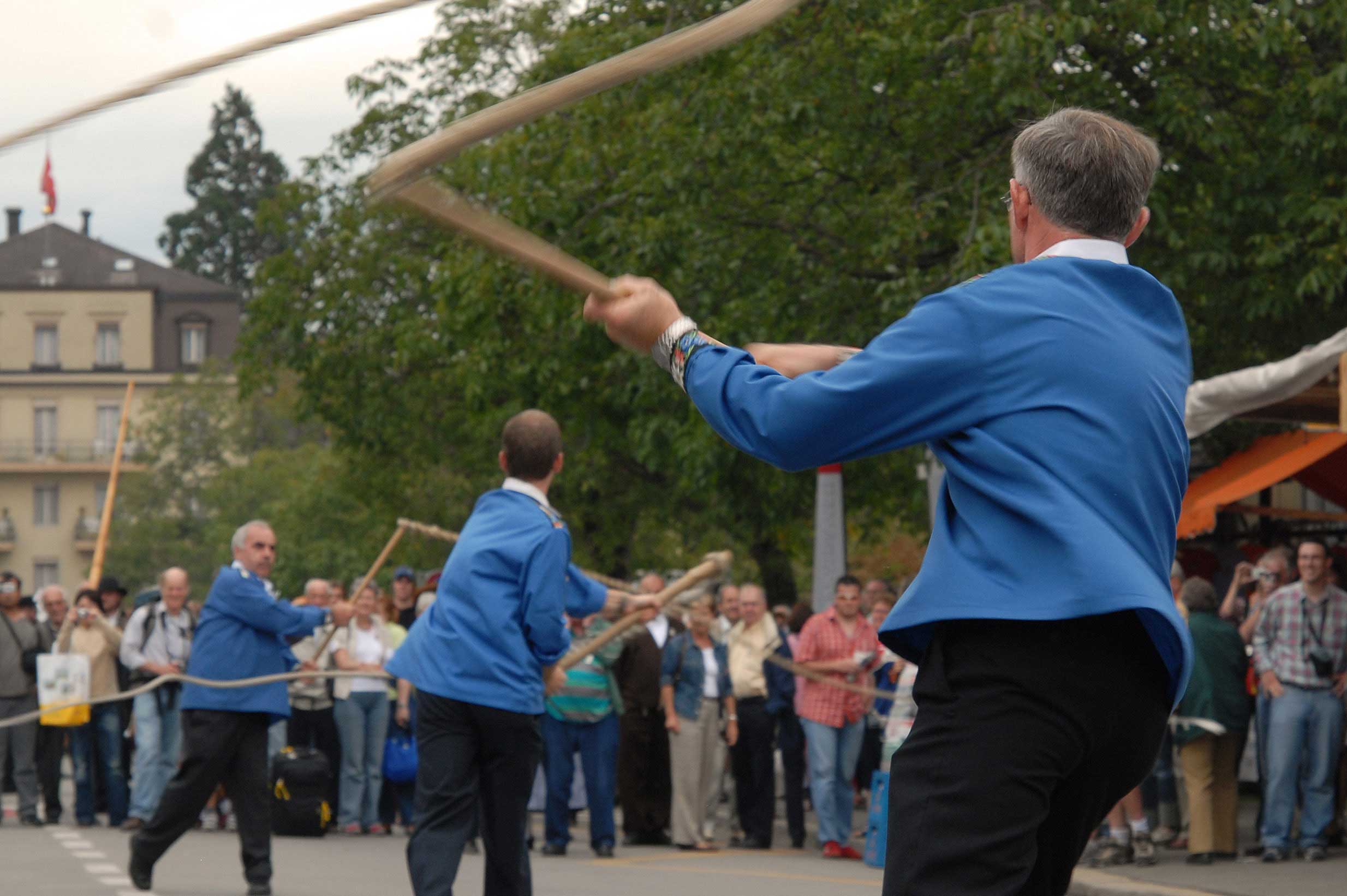 Geislechlepfer am Umzug des Unspunnenfests 2006 © Steiner/Verein Schweizerisches Trachten- und Alphirtenfest Unspunnen