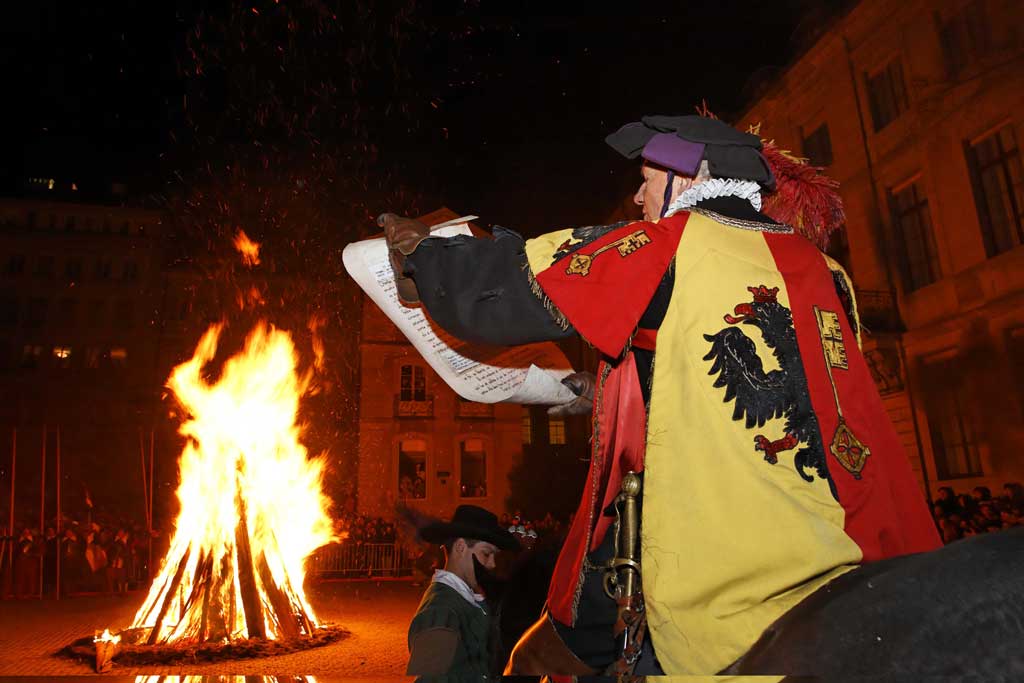 Héraut: l’Escalade ceremony in the square outside Saint Peter’s © L. Buscarlet/Cie de 1602