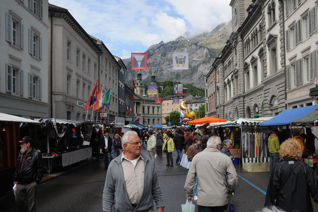 2011 Cantonal Assembly: The market at the Glarus Cantonal Assembly © Klara Hübner, 2011