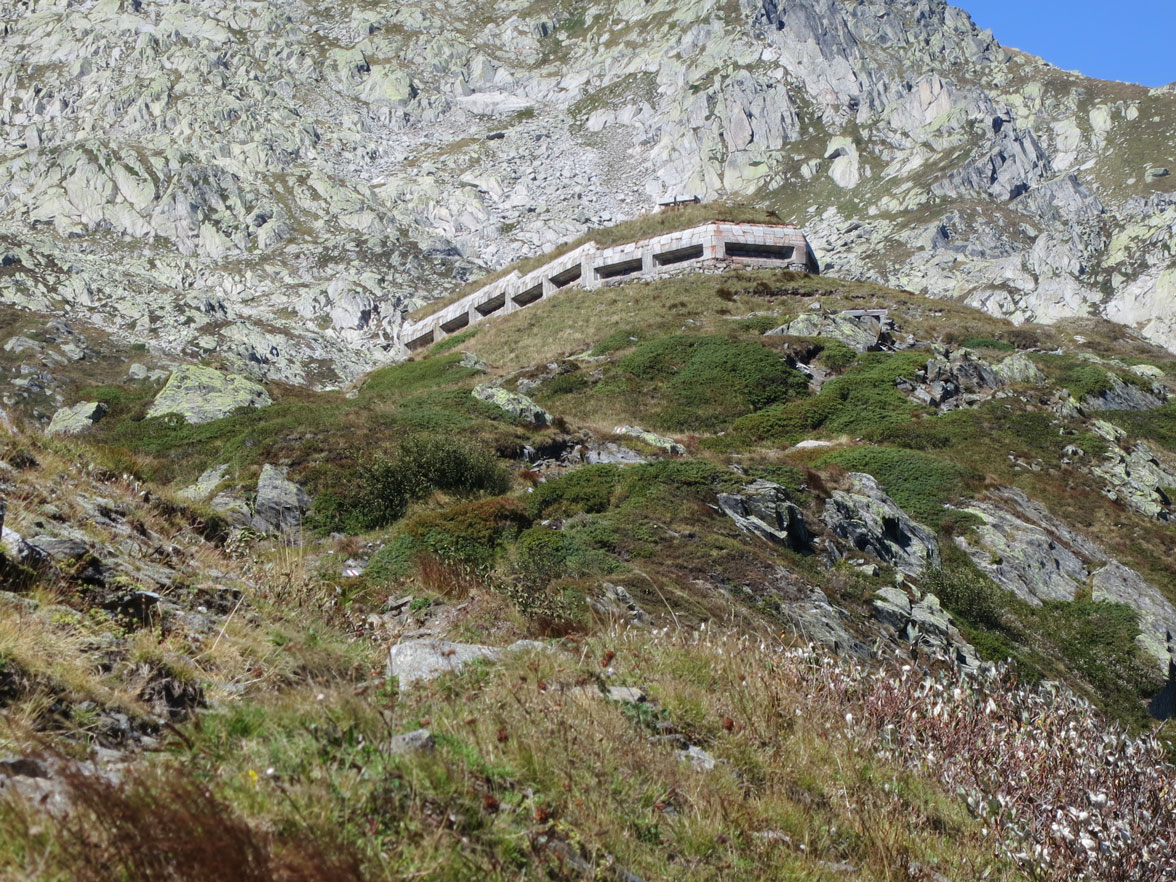 Motto Bartola fortification, Airolo, Switzerland: Fieudo Infantry bunker A 8400 © Paebi/Wikipedia