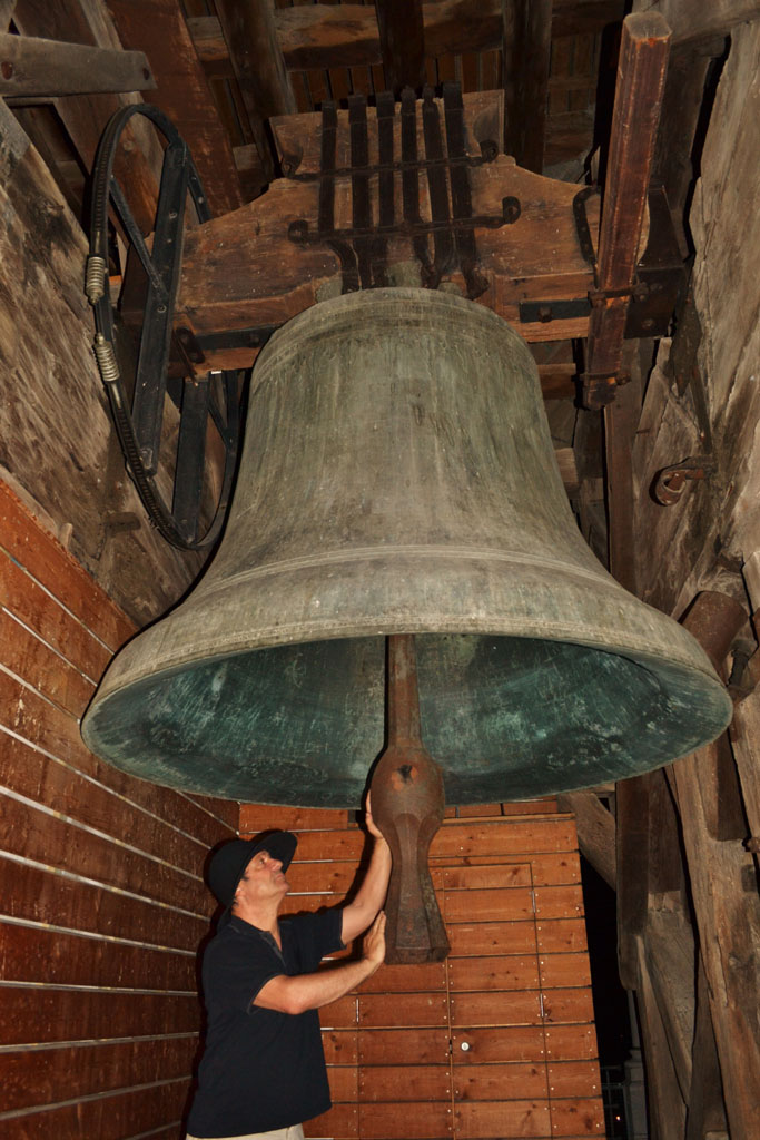 The cathedral watch and La Marie-Madeleine, the great bell of Lausanne Cathedral © Dushana Häusler, 2011