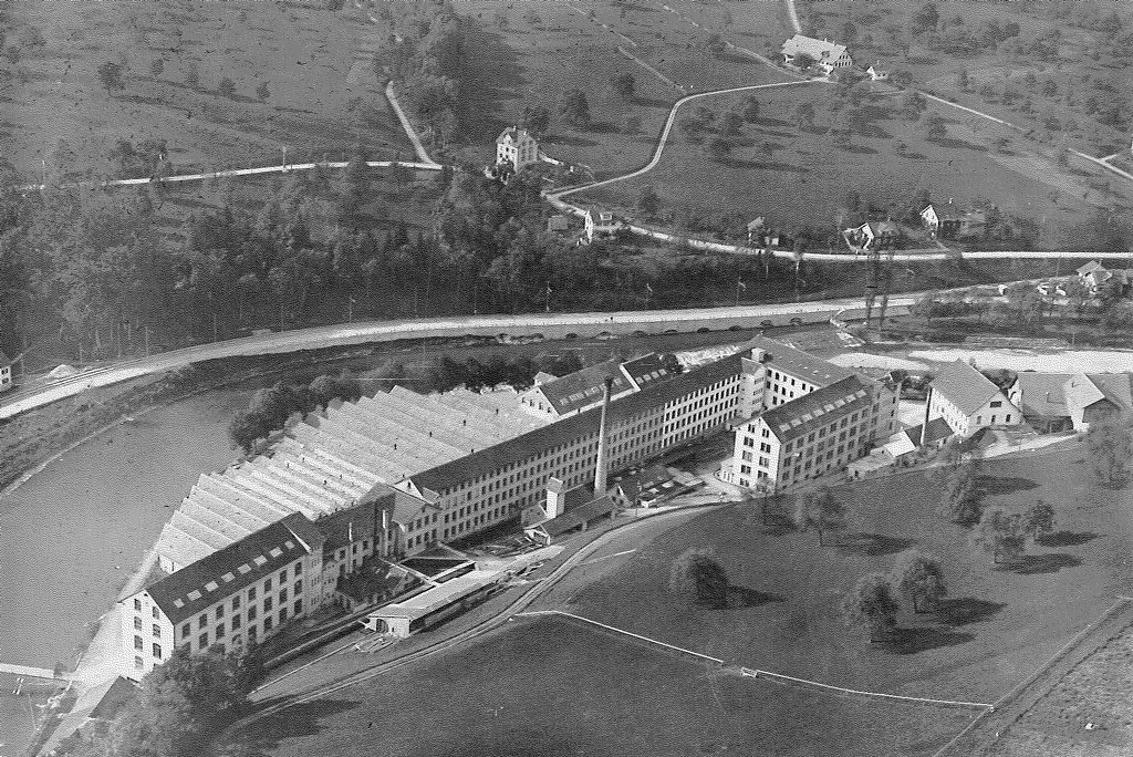 The mechanical weaving mill in Adliswil (MSA) was a joint venture between Zürrer and Schwarzenbach from 1860 to 1930