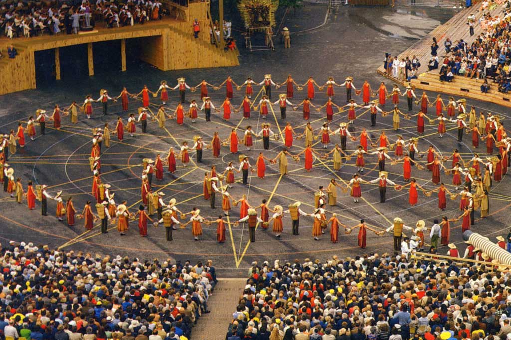 L’automne : Fête des Vignerons à Vevey, 1977 © Anonyme/Copyright : Musée de l’Elysée, Lausanne, collection iconographique vaudoise