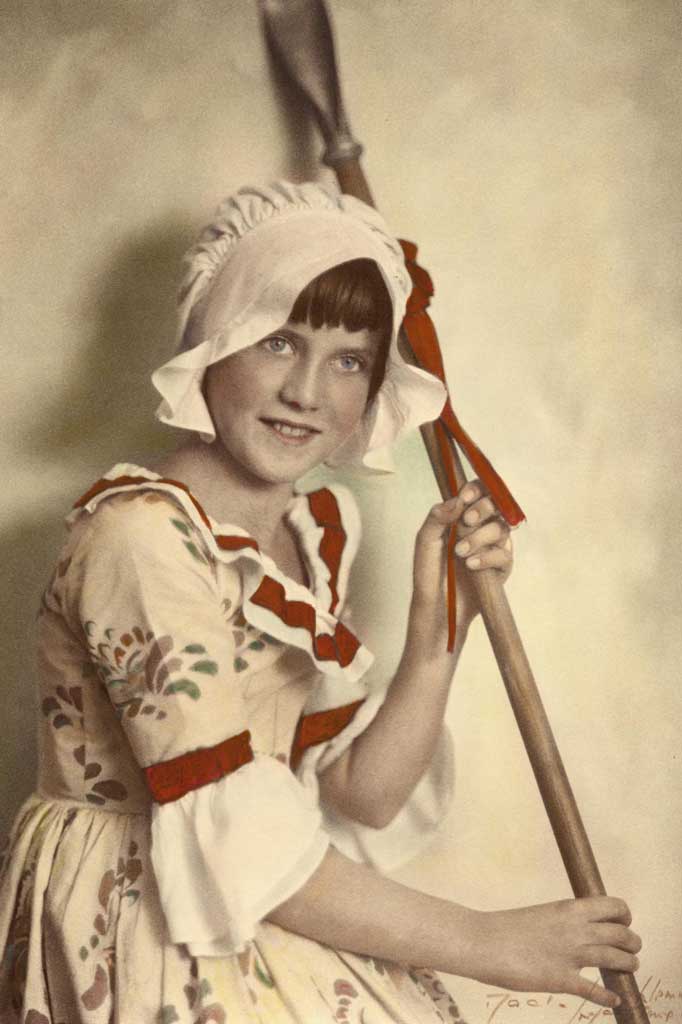 Bergère à la Fête des Vignerons à Vevey, 1927 © Schlemmer/Collection iconographique vaudoise, Musée de l’Elysée, Lausanne