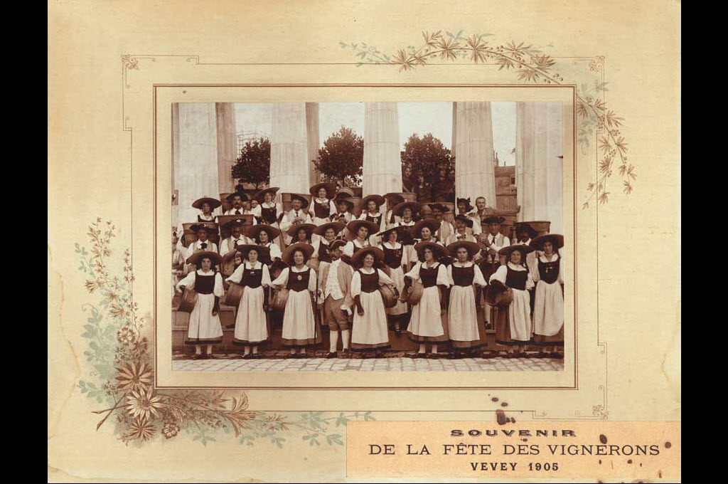 Groupe de figurants à la : Fête des Vignerons à Vevey, 1905 © Anonyme/Collection iconographique vaudoise, Musée de l’Elysée, Lausanne