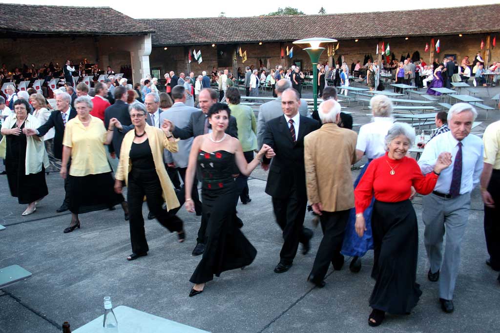 Le bal du Munot, ouverture de la saison en juillet 2007 © Max und Sonja Baumann, Schaffhausen, 2007/Stadtarchiv Schaffhausen