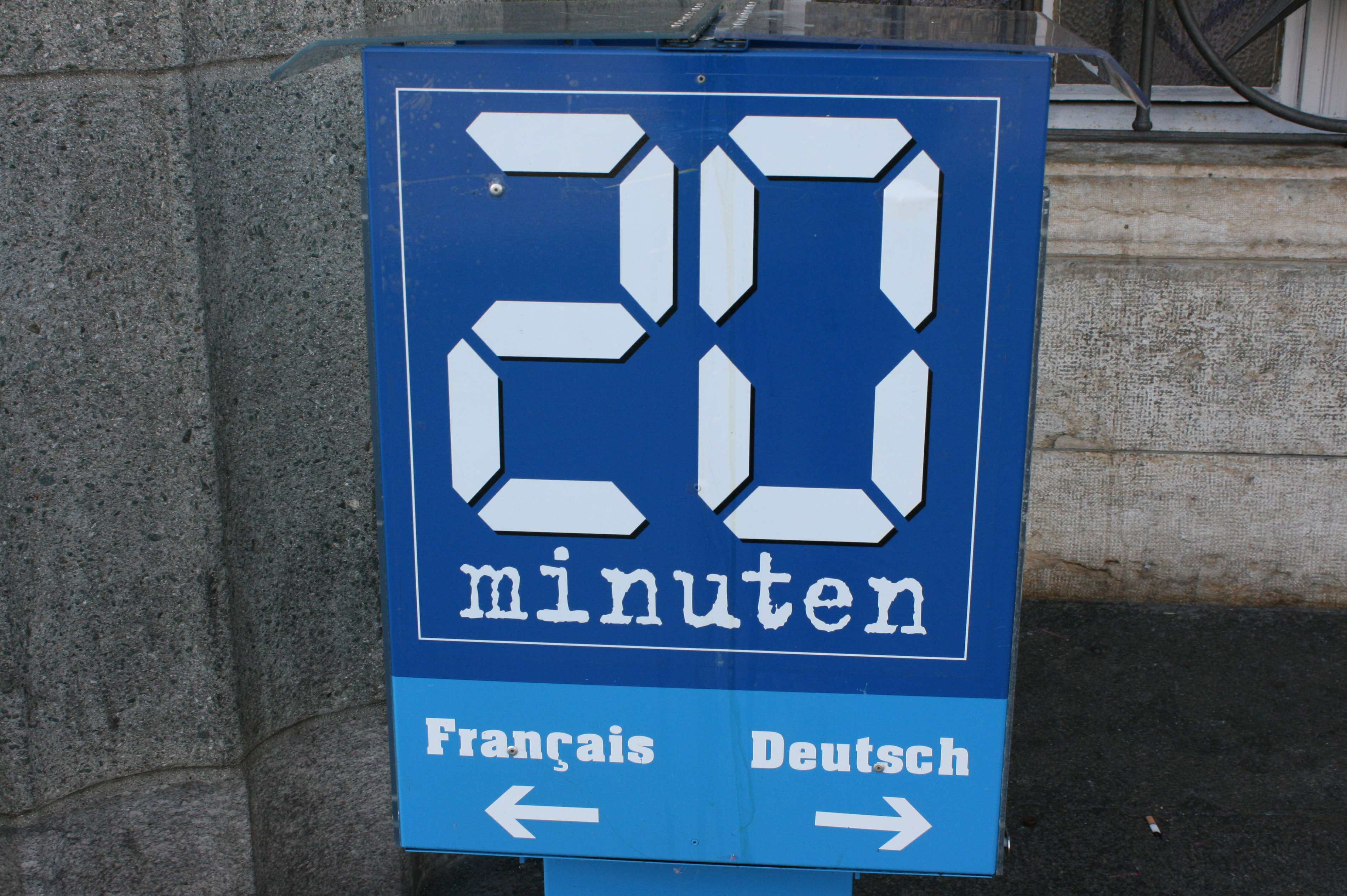 Gli organi d’informazione nella più grande città svizzera ufficialmente bilingue © Forum du bilinguisme / Forum für die Zweisprachigkeit, 2012