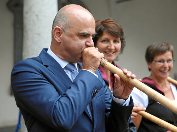 Il Consigliere federale Alain Berset alla Festa federale dello jodel 2017 a Brig-Glis © swiss-image.ch/Andy Mettler