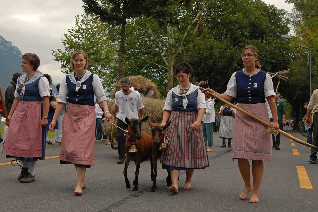 Gruppo folcloristico al corteo della festa di Unspunnen, 2006 © Steiner/Verein Schweizerisches Trachten- und Alphirtenfest Unspunnen