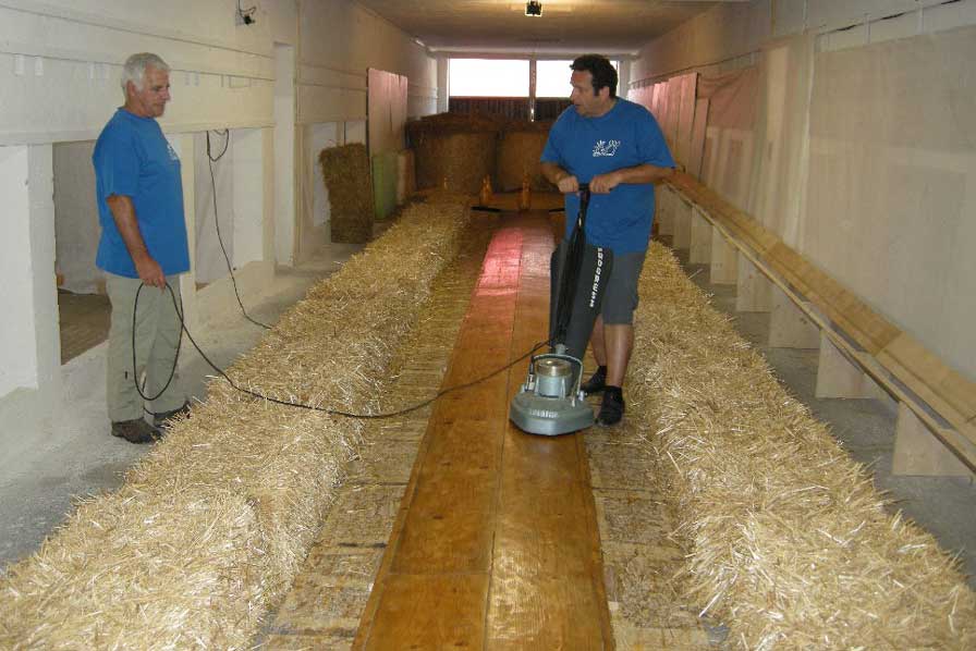 Ceratura della pista installata a Evologia, «Fêtes de la terre de Cernier 2011»