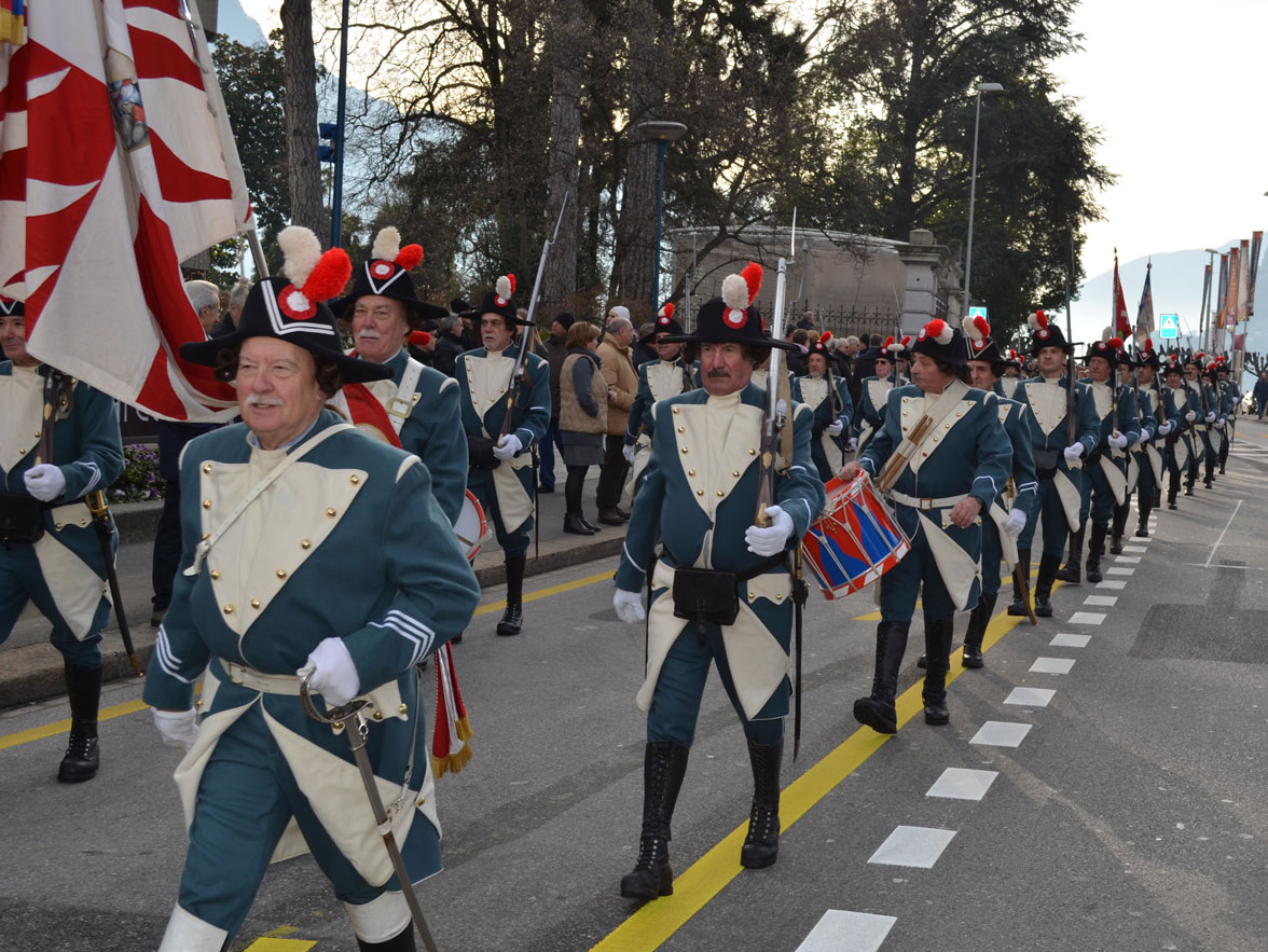 Sfilata del Corpo volontari luganesi nel corteo di Capodanno della città di Lugano (Lugano, 01.01.2012) © Sergio Romaneschi