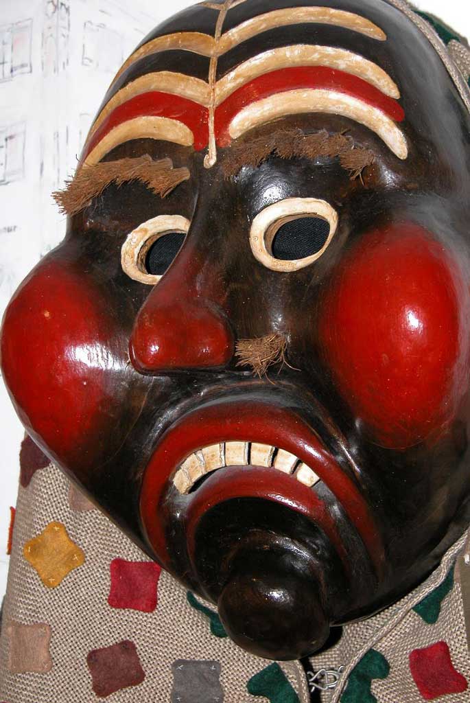 «Di Alt», attestata dal 1832 come la principale figura della società del Carnevale di Walenstadt © Schnitzer: Paul Mannhart, Berschis