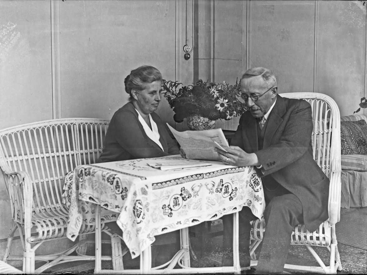 Rudolf von Tavel (1866–1934) cun sia consorta Adèle von Tavel-Stettler (1874–1966) © Burgerbibliothek Berna